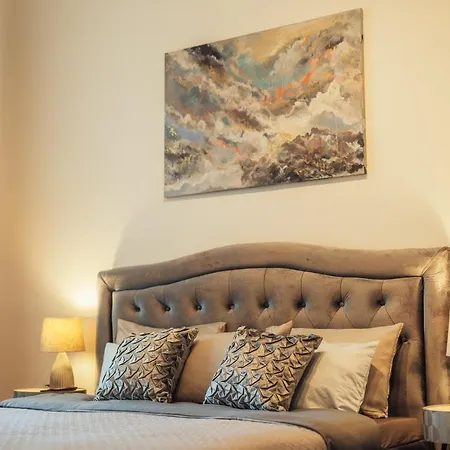 Ambercoast Beachside Design Apartment